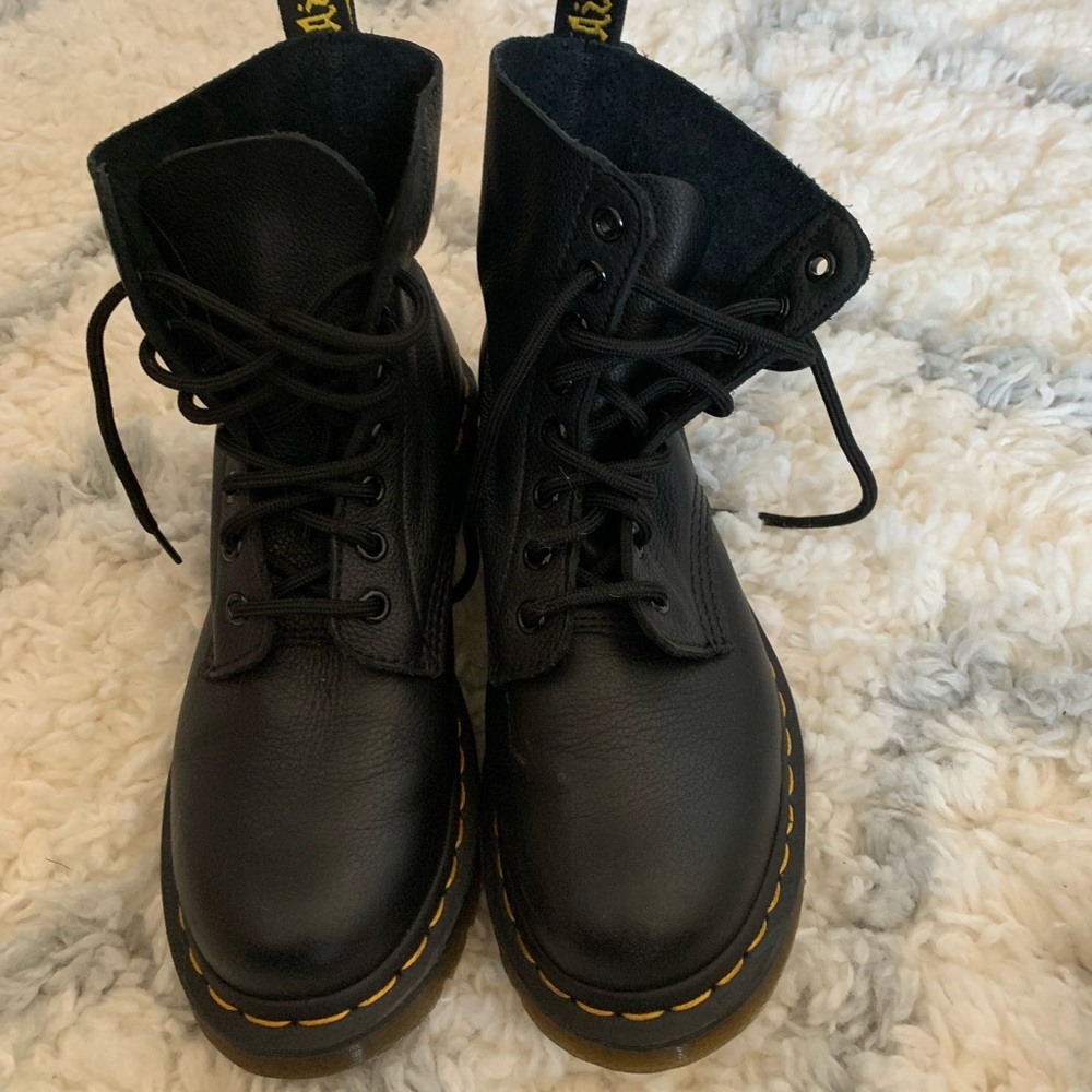 Dr Martens Black Pascal Boots